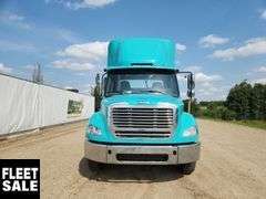 2014  Freightliner  M2 112  T/A  Day Cab Tractor