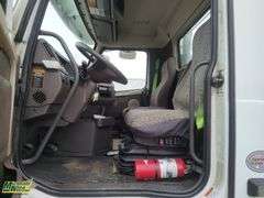 2018  Volvo  VNM  T/A  Day Cab Tractor