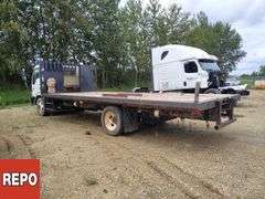 Non-Operable  2007  International  CF600   S/A  Deck Truck