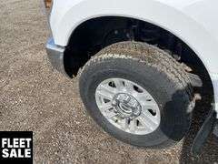 2019  Ford  F-350 Super Duty 4X4  Single Rear Wheel  Cab & Chassis