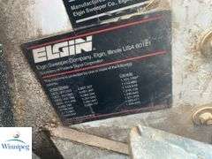 2002  Elgin  Pelican Series P  Elgin Sweeper CO.     Pelican Series P  Street Sweeper