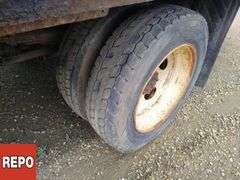 Non-Operable  2007  International  CF600   S/A  Deck Truck