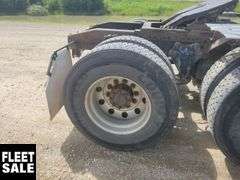 2008  Freightliner  M2 106  T/A  Day Cab Tractor