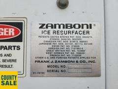 Non-Operable  2001  Zamboni  552  Ice Resurfacer