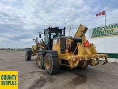 2015  Caterpillar   14M  Grader  Ripper/Scarifier, Snow Wing, Front Lift Group