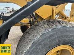 2015  Caterpillar   14M  Grader  Ripper/Scarifier, Snow Wing, Front Lift Group