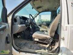 2002  Ford  F-650 Super Duty  S/A  Deck Truck