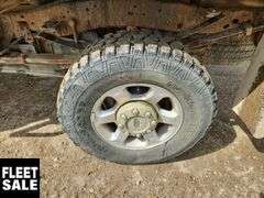 2015  Ford  F-350 Super Duty 4x4  S/A  Deck Truck