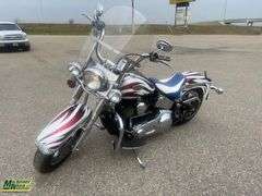 2004  Harley-Davidson  Heritage Classic  Softail Motorcycle