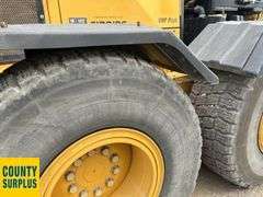 2017  Caterpillar   14M  Grader  Ripper/Scarifier, Snow Wing, Front Lift Group