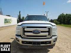 2016  Ford  F-350 Super Duty 4x4  S/A  Deck Truck
