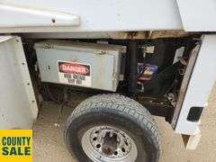 Non-Operable  2001  Zamboni  552  Ice Resurfacer