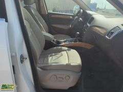 2010  Audi  Q5  3.2 Quattro Premium AWD V6 SUV