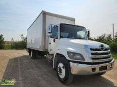 2014  Hino  338  S/A  Van Body Truck
