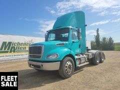 2014  Freightliner  M2 112  T/A  Day Cab Tractor