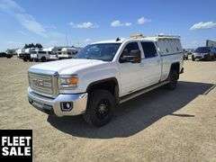 2018  GMC  Sierra 2500HD  SLE 4dr Crew Cab SB  4x4