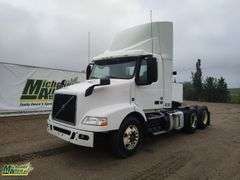 2018  Volvo  VNM  T/A  Day Cab Tractor