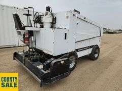 Non-Operable  2001  Zamboni  552  Ice Resurfacer