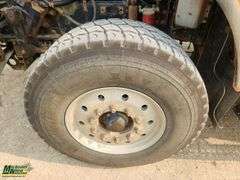 2007  Freightliner  FLD120 SD  T/A  Fuel Tank Truck