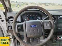 2011  Ford  F-450 Super Duty 4X4  S/A  Deck Truck