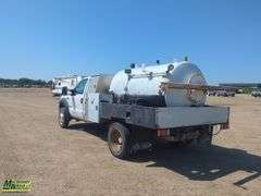 2007  Ford  F-550 SD 4x4  S/A  Vac Truck