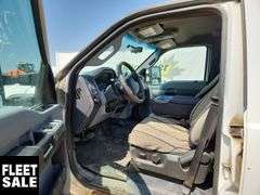 2016  Ford  F-350 Super Duty 4x4  S/A  Deck Truck