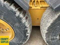 2015  Caterpillar   14M  Grader  Ripper/Scarifier, Snow Wing, Front Lift Group