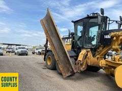 2017  Caterpillar   14M  Grader  Ripper/Scarifier, Snow Wing, Front Lift Group