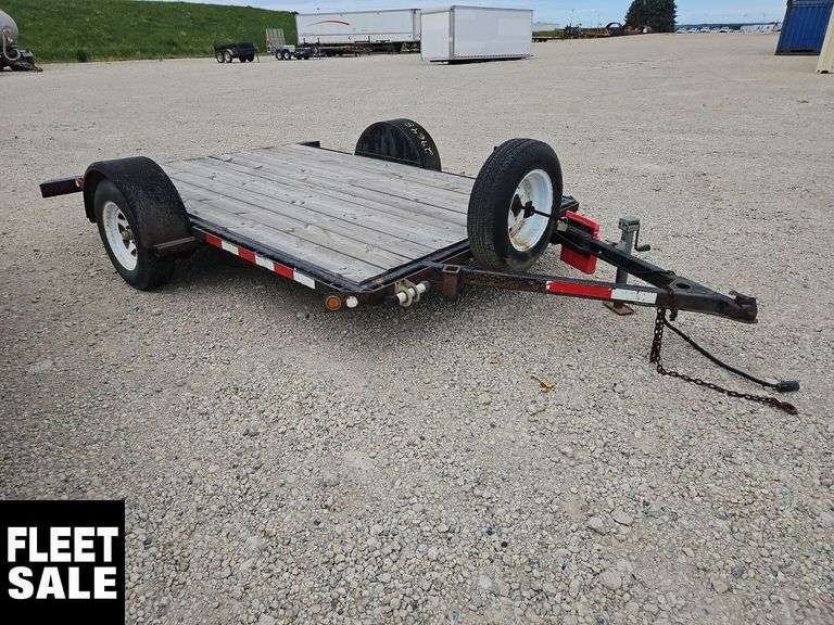 1999 Beothuck S/A 10Ft. 3in Flat Deck Trailer