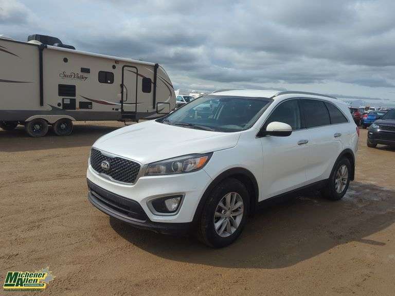 2018  Kia  Sorento  AWD LX V6 4dr SUV