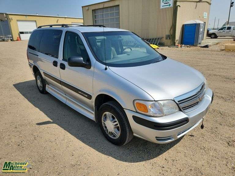 2003  Chevrolet  Entervan  LS 4dr Extended Mini-Van