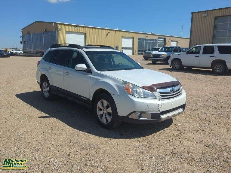 2010  Subaru  Outback  AWD 2.5i Premium 4dr Wagon CVT