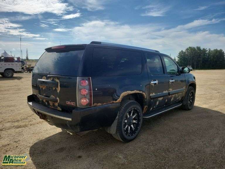 2007  GMC  Yukon XL  Denali