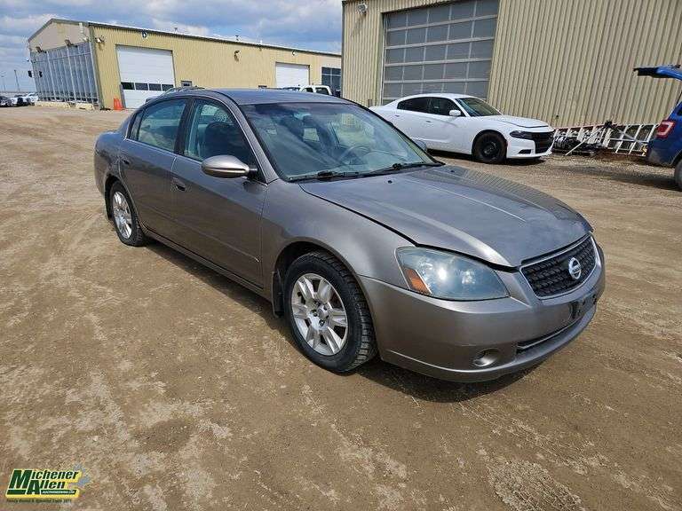2006  Nissan  Altima  2.5 S 4dr Sedan w/Automatic