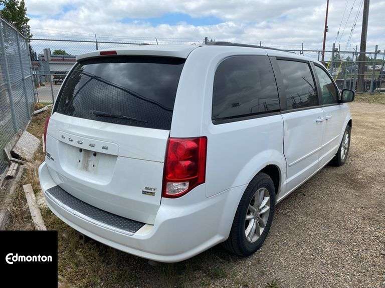 2014  Dodge  Grand Caravan  SXT 4dr Mini-Van