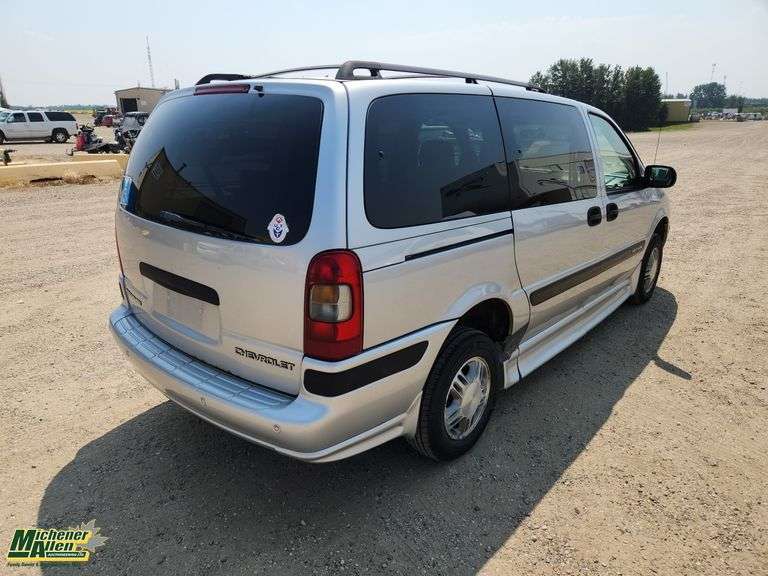 2003  Chevrolet  Entervan  LS 4dr Extended Mini-Van