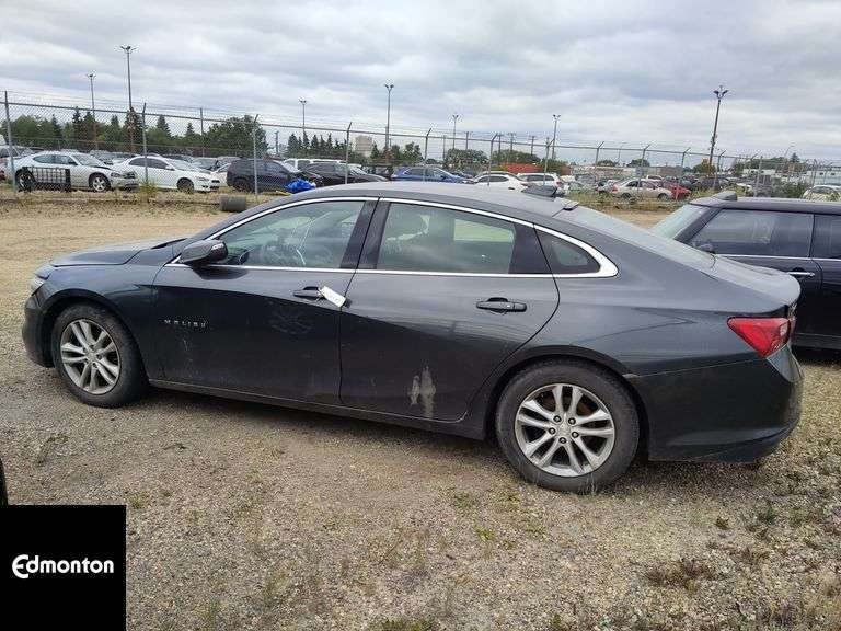 2017  Chevrolet  Malibu  LT