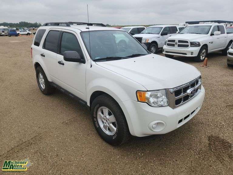 2012  Ford  Escape   XLT 4dr SUV