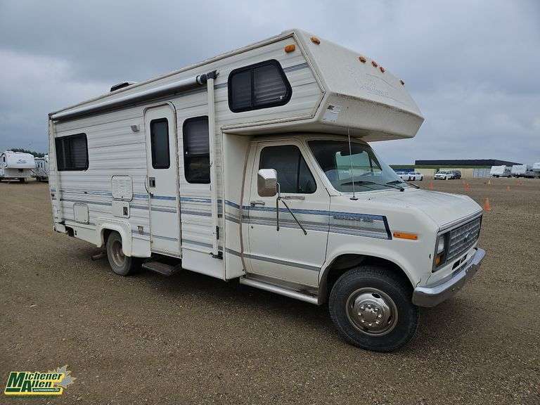 1990  Ford  E-Series E-350  Elite Millennium Class C  153318  KM