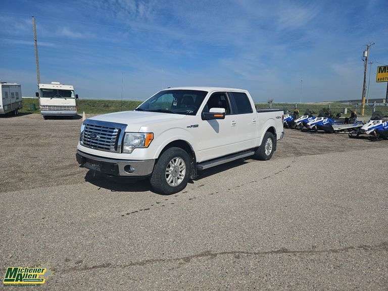 2011  Ford  F-150  4x4 Lariat 4dr SuperCrew Styleside 5.5 ft. SB