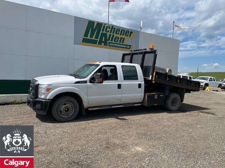 2016  Ford  F-350 Super Duty 4x4  S/A  Tilt Deck Truck