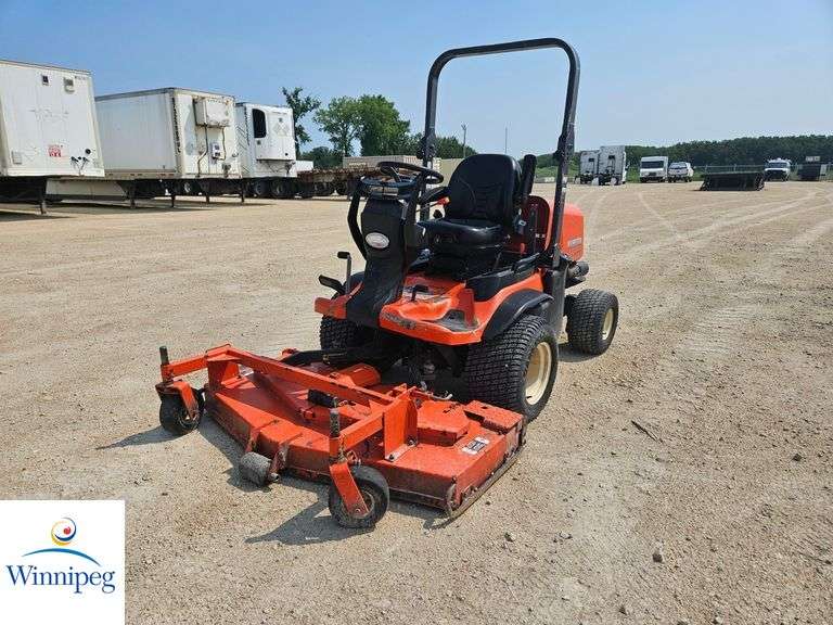 2016  Kubota  F3990  4x4  Mower