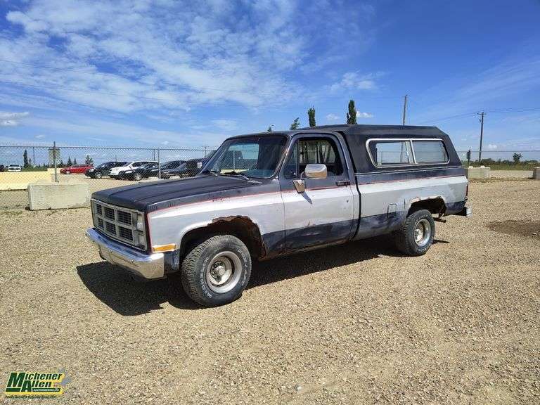 1983  GMC  C/K 1500 Series  2dr C1500 Standard Cab LB