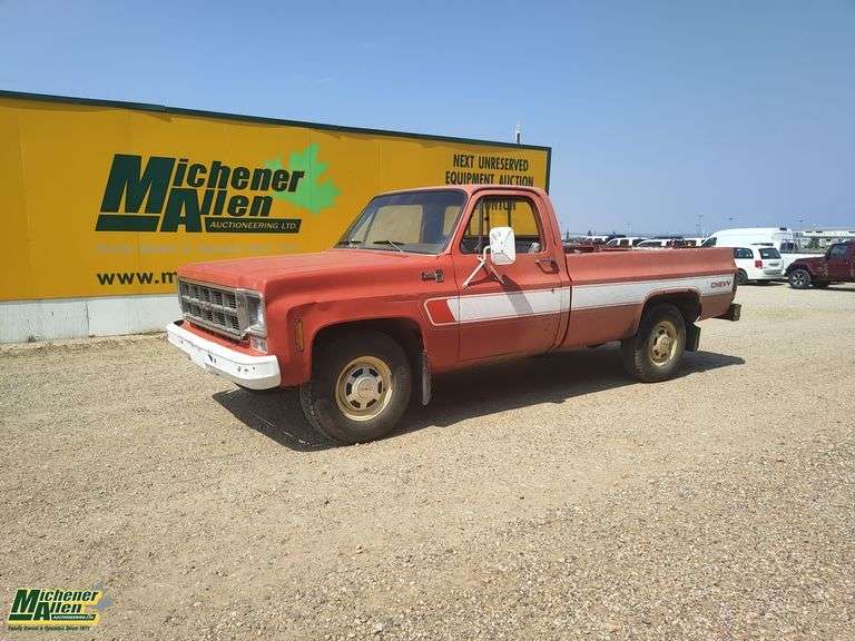 1977  GMC   Sierra 25   Pickup