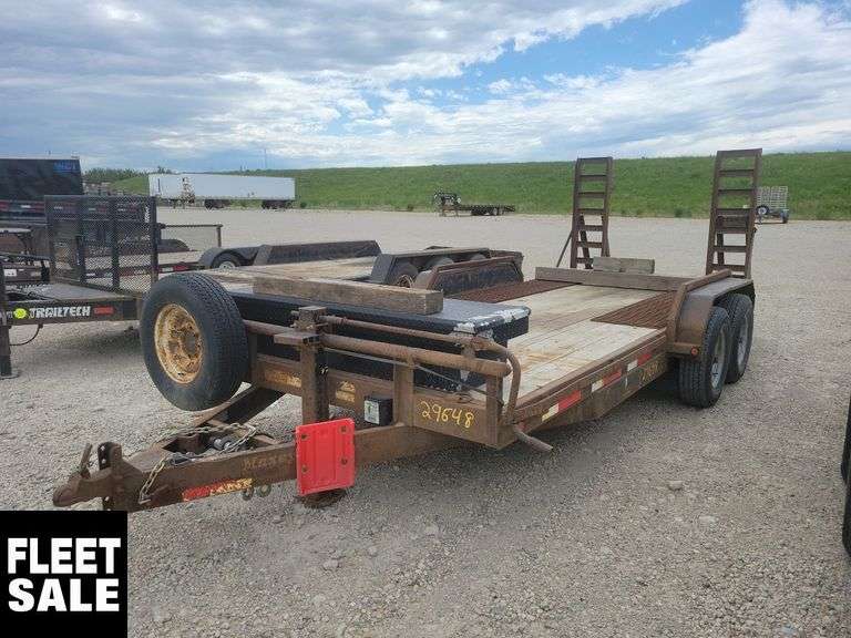 2008  MAXX-D  Carhauler  T/A  18 ft.  Car Trailer