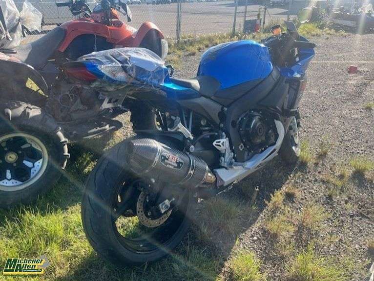 Non-Operable  2014  Suzuki  GSX-R600K14  Sport Bike