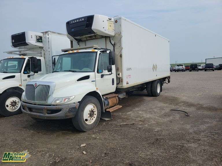 Non-Operable  2007  International   Durastar  S/A  Reefer Van Body Truck
