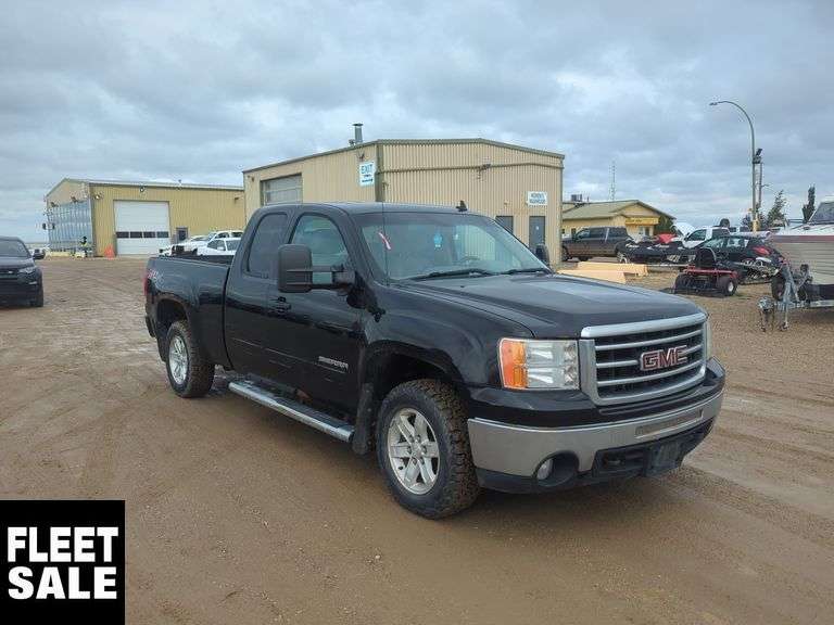 2013  GMC  Sierra 1500  SLE 4X4