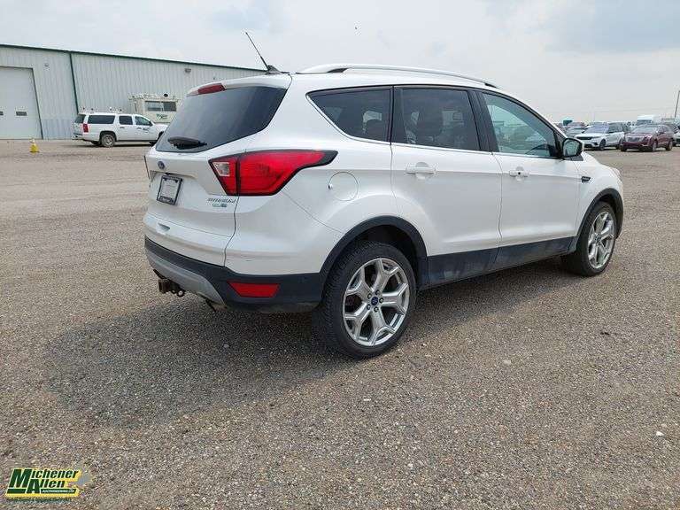 2019  Ford  Escape  Titanium 4WD 4dr SUV