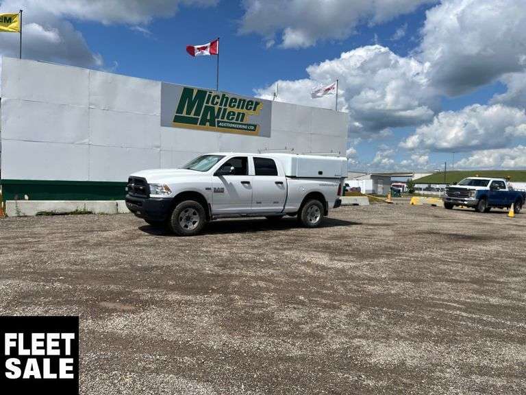2016  Ram  3500  4x4 Tradesman 4dr Crew Cab 6.3 ft. SB SRW Pickup  4x4